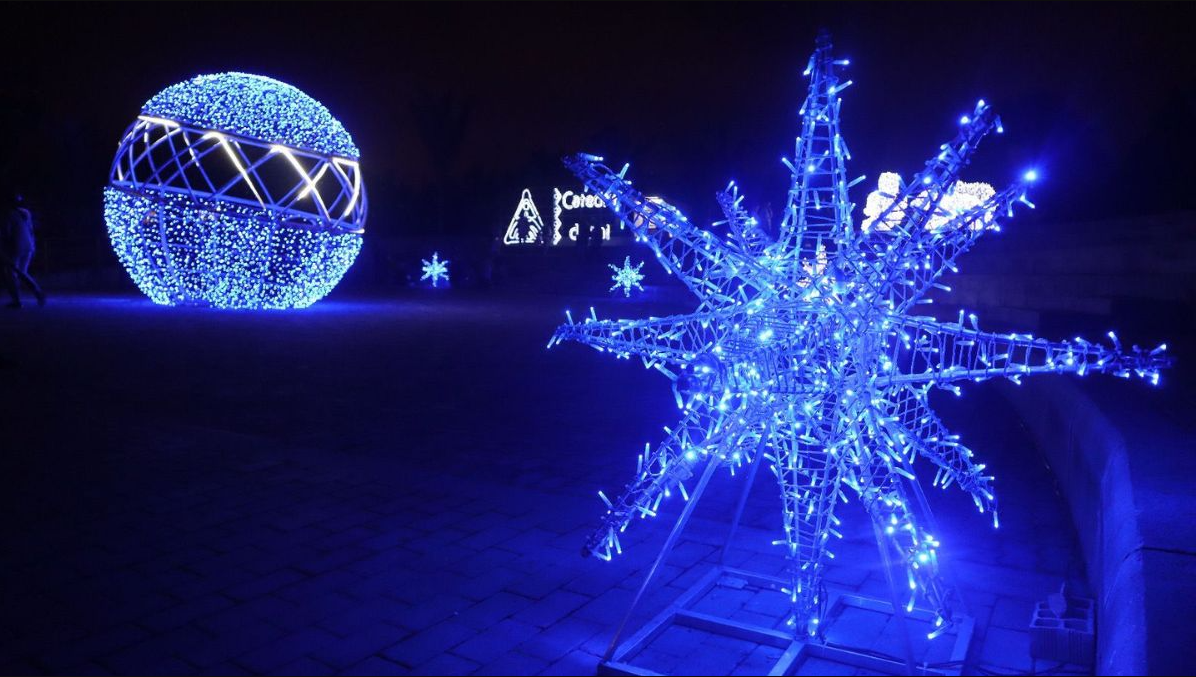 La Catedral de Sal de Zipaquirá ilumina la Navidad con un espectáculo de luces único