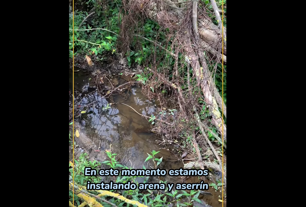 Controlado derrame de emulsión asfáltica en la ciclovía en |Tabio| + Video