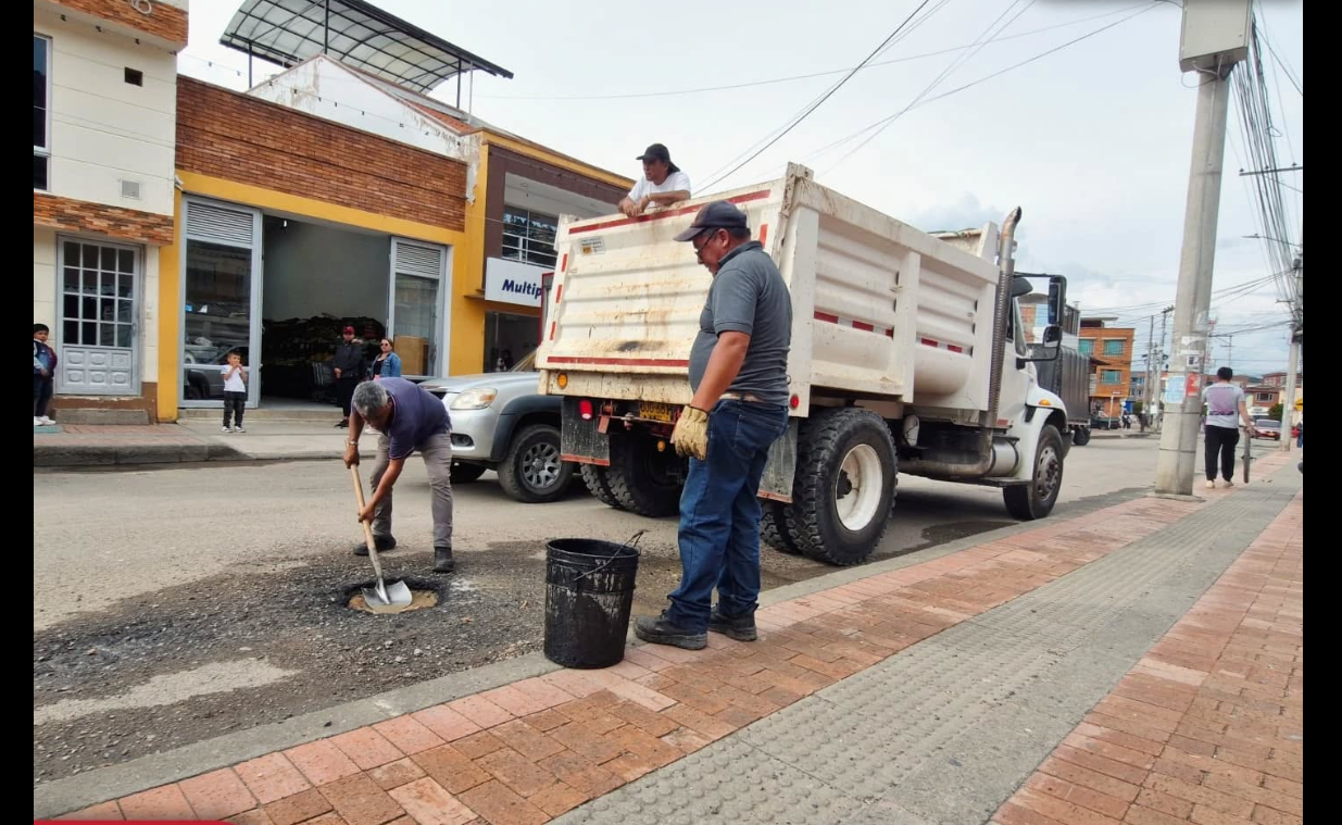 |Gachancipá| avanza en la mejora de su |infraestructura vial|