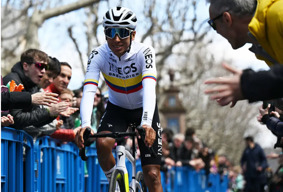 |Egan Bernal| sigue firme en el Top-10 tras la sexta etapa de la |Vuelta a Cataluña|