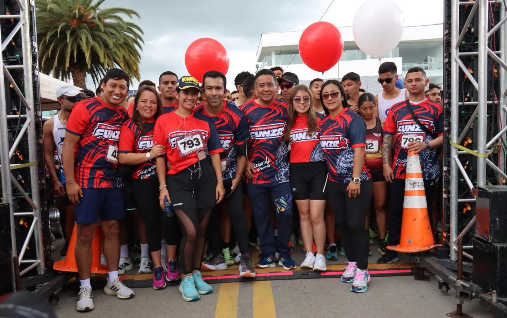|Funza| vivió una jornada deportiva con la |Gran Carrera Atlética 10K|