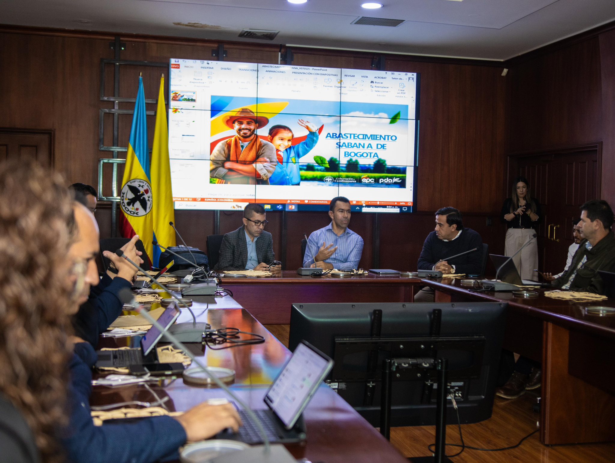 Seguimiento a proyectos conjuntos con la Corporación Autónoma Regional de |Cundinamarca|