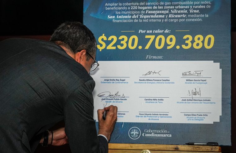 Nuevo Convenio Expande el |Servicio de Gas| a 1.400 Usuarios en Siete Municipios de |Cundinamarca|