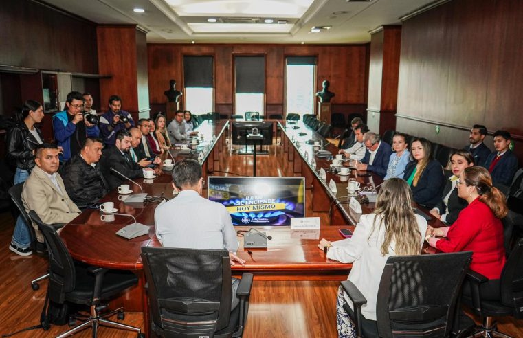 |Cundinamarca| avanza en |transición energética| con proyecto de gasificación para siete municipios