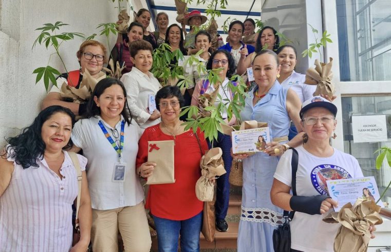 |Mujeres| del Gualivá son reconocidas por su |liderazgo ambiental| y compromiso con la |economía circular|