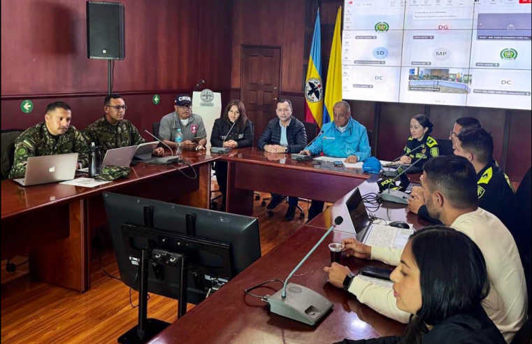 Autoridades de |Cundinamarca| monitorean movilizaciones del |1° de mayo| desde el Puesto de Mando Unificado