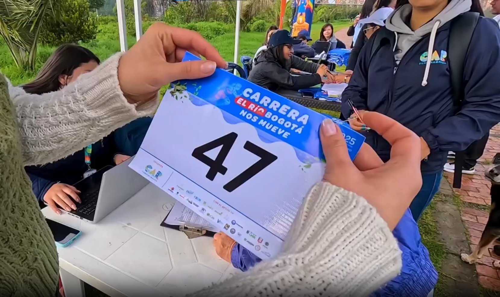 Más de 2.000 personas participan en la conmemoración del |Día del Río Bogotá| + Video