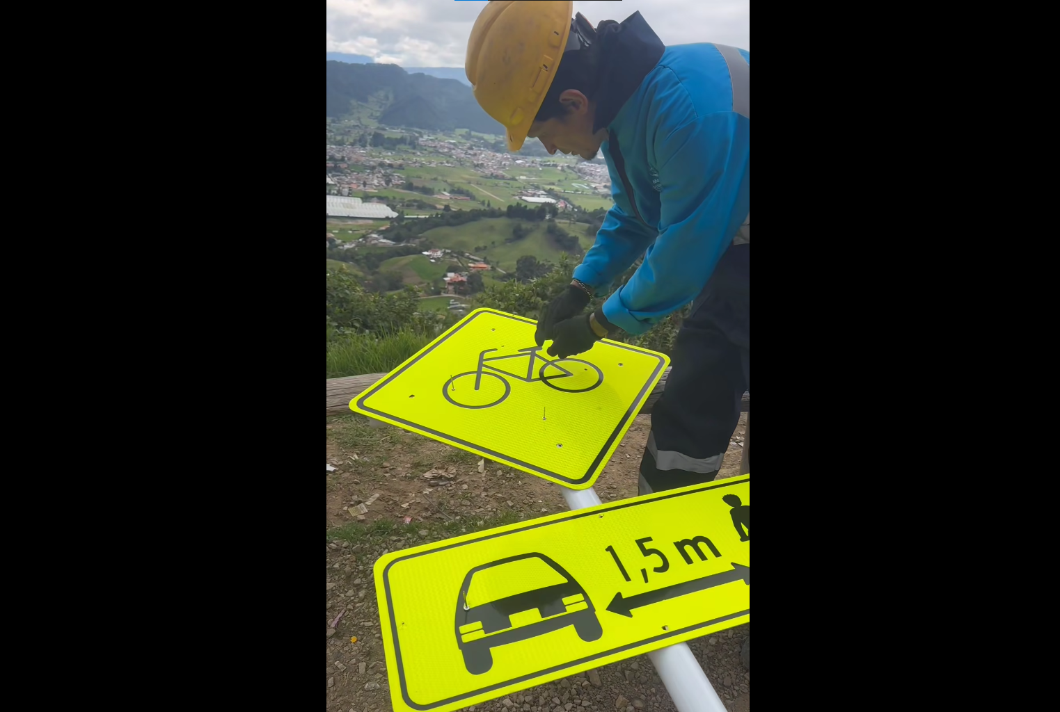 Avanza la señalización vial en |Tabio| para mejorar la |seguridad| y la |movilidad| + Video