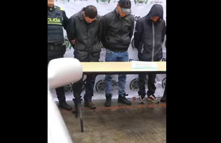 Capturan en |Sopó| a banda dedicada al hurto de vehículos gracias a monitoreo y rápida reacción |policial| + Video