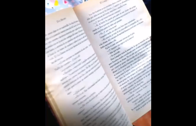 Jóvenes de |Gachancipá| llevan cuentos y sonrisas a conjuntos residenciales con la |Red de Lectores| “Mensajeros de Alegría” + Video