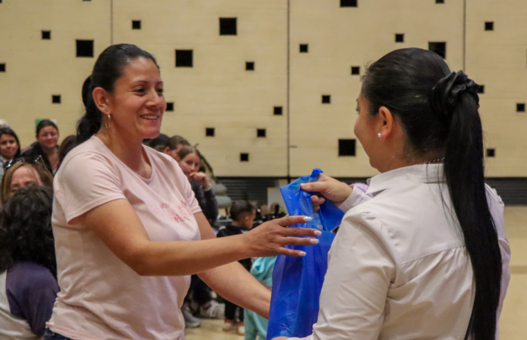 |Madres cajiqueñas| disfrutaron una tarde especial con |programas sociales| del municipio