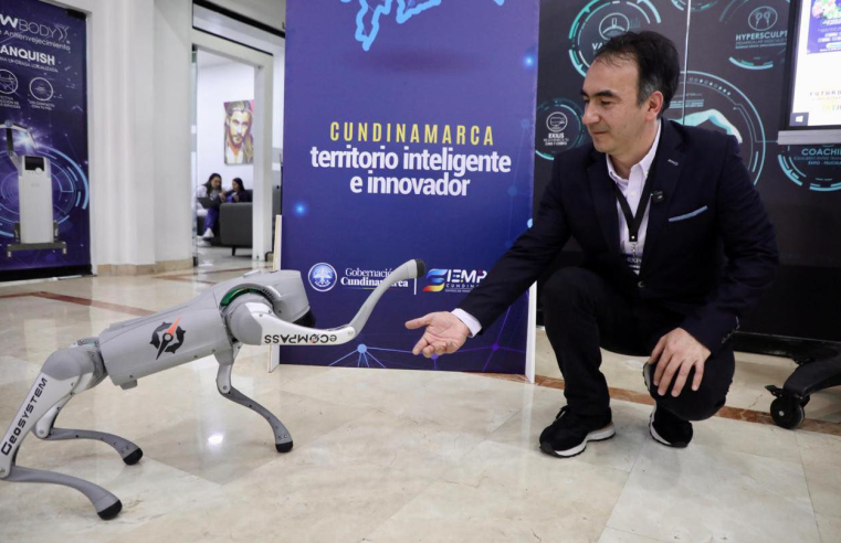 |Cundinamarca| avanza hacia el primer territorio inteligente del país con más de 30.000 ciudadanos capacitados en |tecnologías digitales|