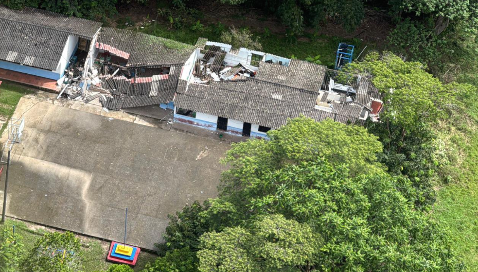 |Gobernador de Cundinamarca| lidera atención de emergencia por sismos en Paratebueno y Medina + Video