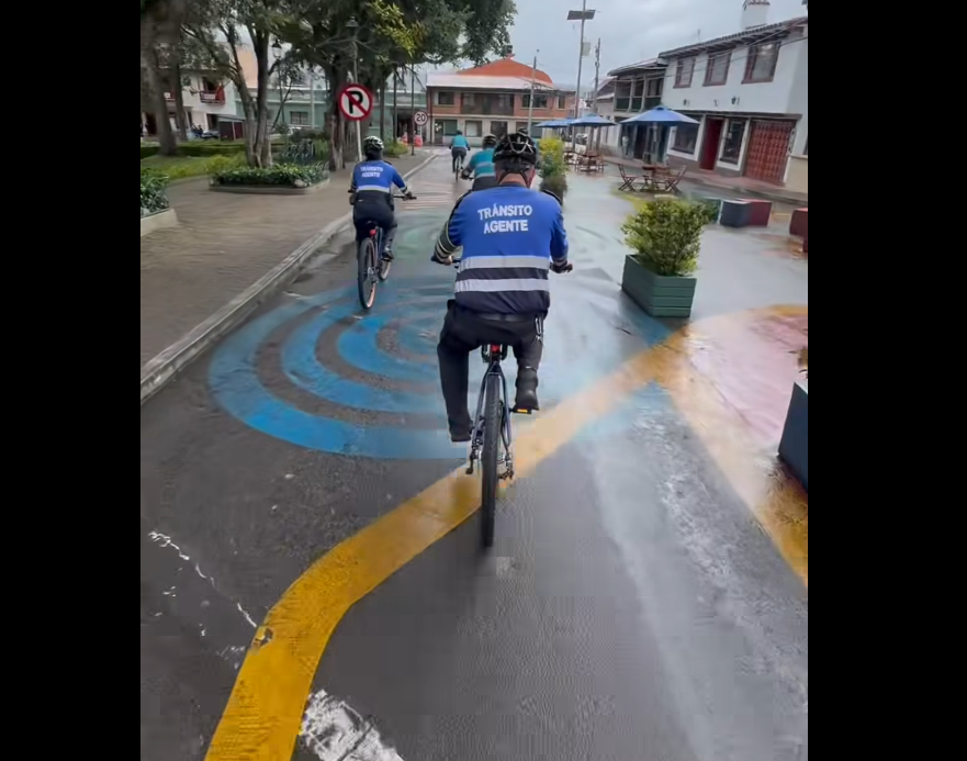 |Sopó| fortalece la |movilidad sostenible| con nuevas bicicletas para su equipo de tránsito + Video