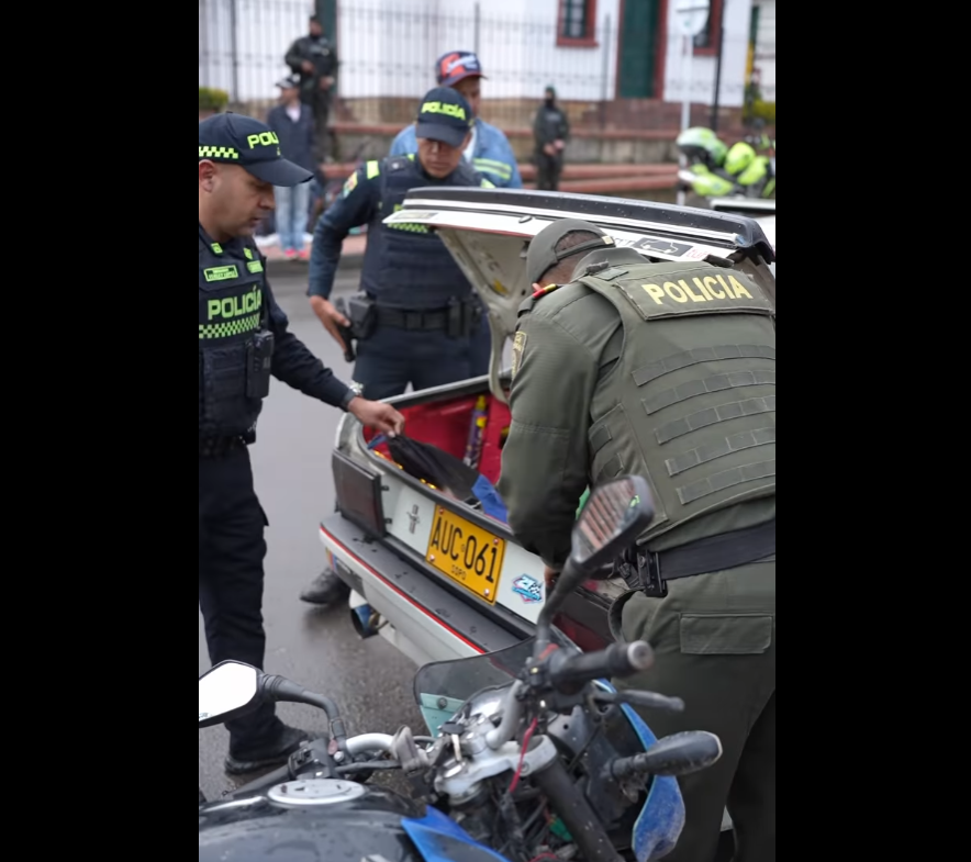 Operativo conjunto refuerza la |seguridad| en zonas urbanas y rurales del municipio de |Cogua| + Video