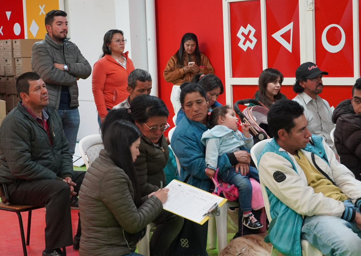 |Capacitación| fortalece capacidades legales y administrativas de recicladores en |Cogua|