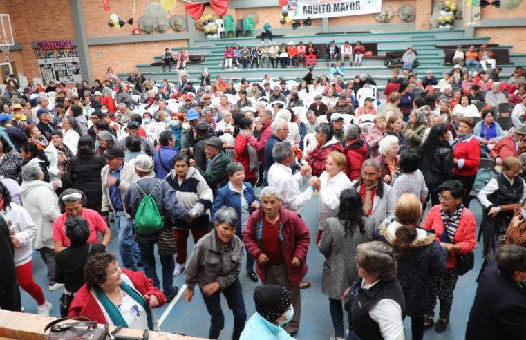 |Adultos mayores| de |Chía| vivieron un viernes de rumba y reconocimiento