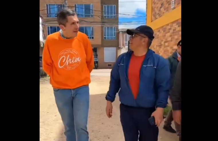 Alcalde de |Chía| recorrió la |vereda Tíquiza| y asumió compromisos con la |comunidad| + Video