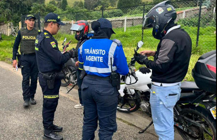 Operativo pedagógico en |Sopó| promueve la seguridad vial sin sanciones