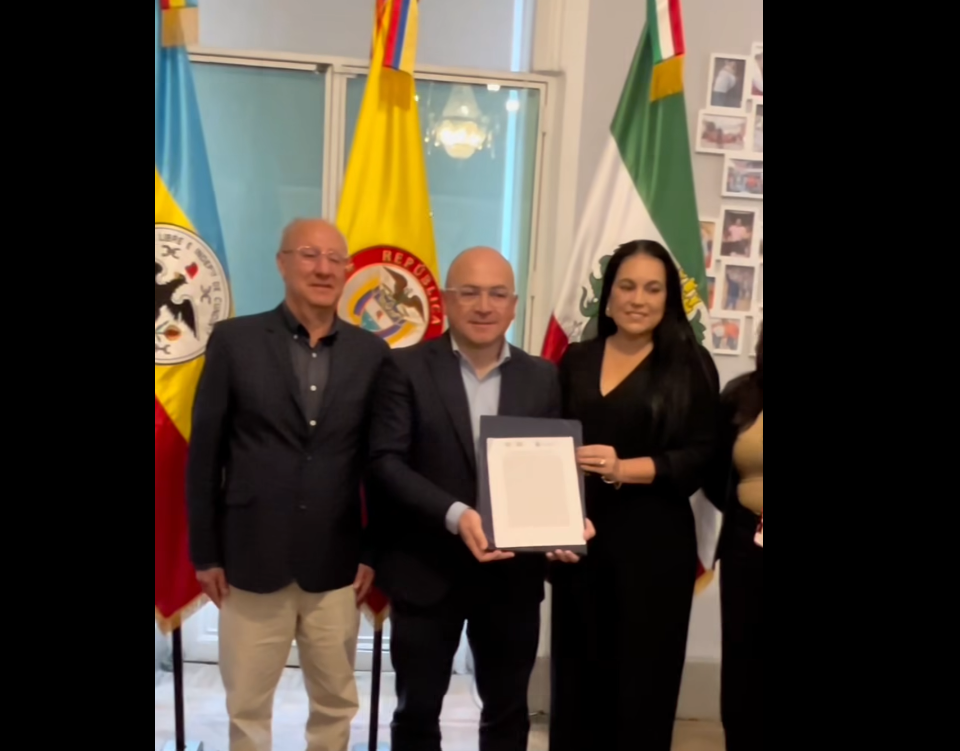 |Zipaquirá| firma convenio con la Universidad Colegio Mayor de |Cundinamarca| para fortalecer el acceso a la |educación superior| + Video