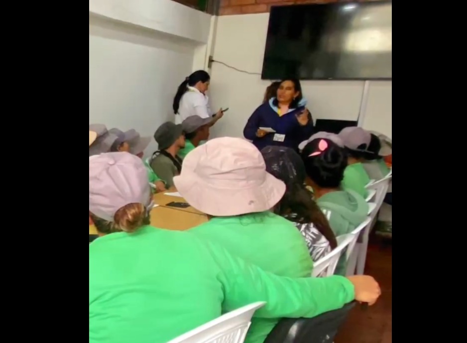 Capacitación en |Cultivos Generales S.A.| en |Tabio| sobre |violencia intrafamiliar| + Video