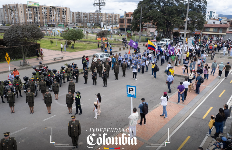 |Cajicá| conmemoró el |Día de la Independencia| con desfile y actos protocolarios