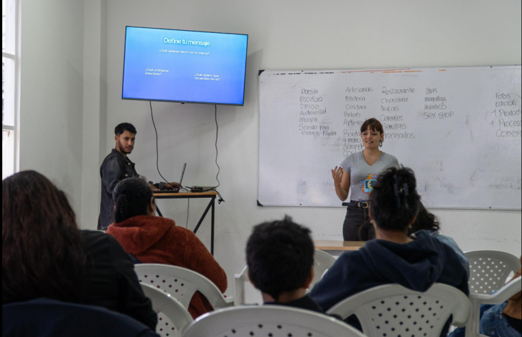 |Sopó| impulsa a sus |emprendedores| con taller de creación de |contenido audiovisual|