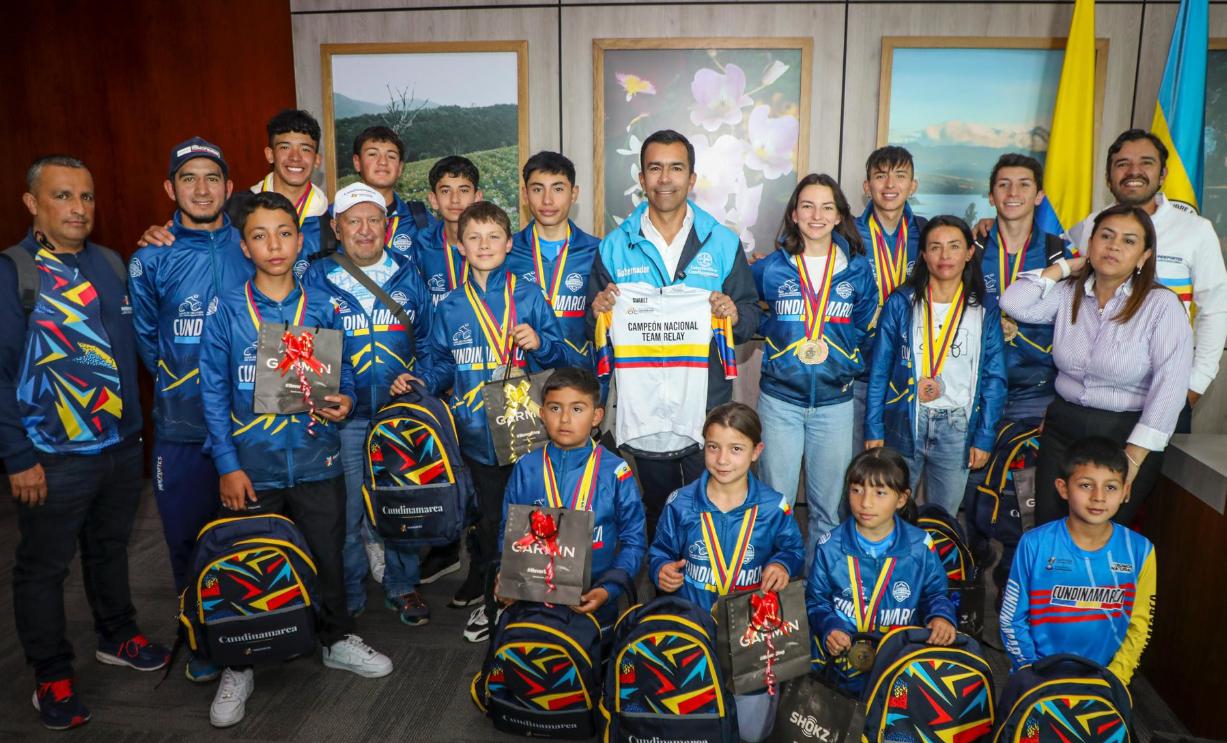 |Cundinamarca| se consagra campeón del Nacional de MTB 2025 en |Zipaquirá|