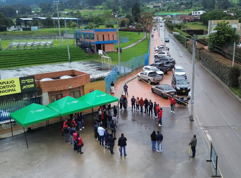 |Cogua| inaugura andenes y zonas de parqueo en el |Complejo Deportivo Municipal|