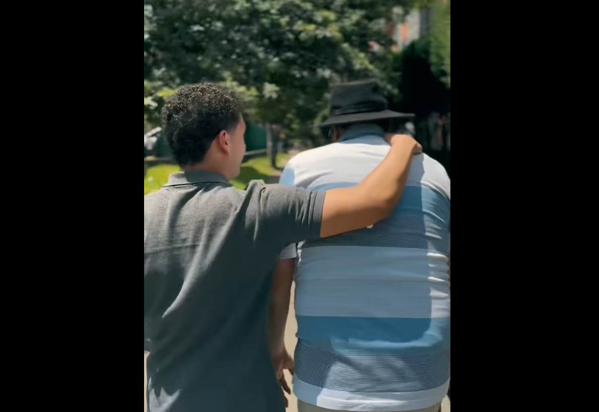 El valor de acompañar y |cuidar a los abuelos| + Video