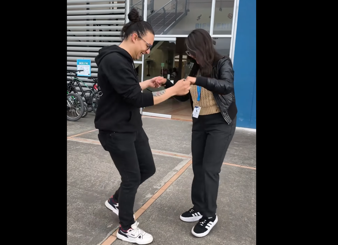 La salsa llega a |Sopó| con la |Gran Comparsa del Festival Cultural| 2025 + Video