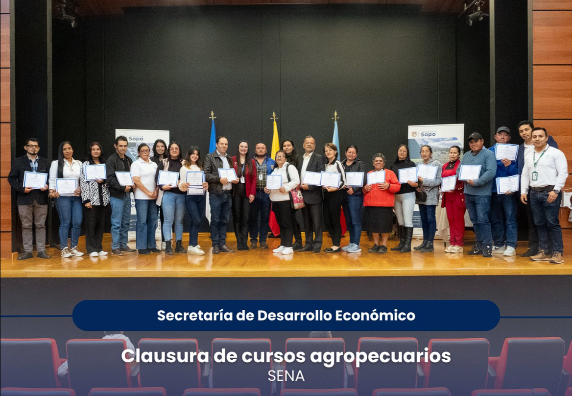 |Sopó| certificó a 63 productores |campesinos| en formaciones agropecuarias del |SENA|