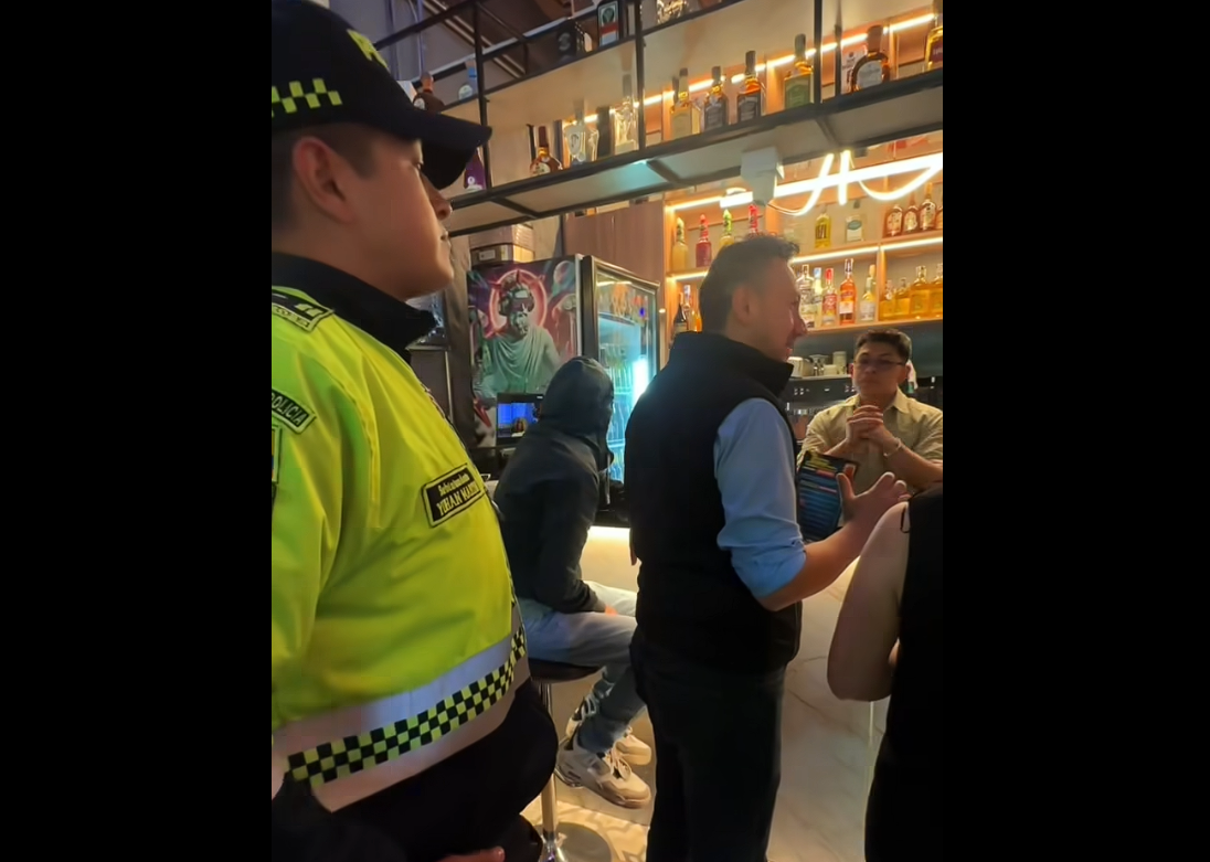 Comerciantes de |Zipaquirá| se unieron a la estrategia de consumo responsable en el |Parque de la Independencia| + Video
