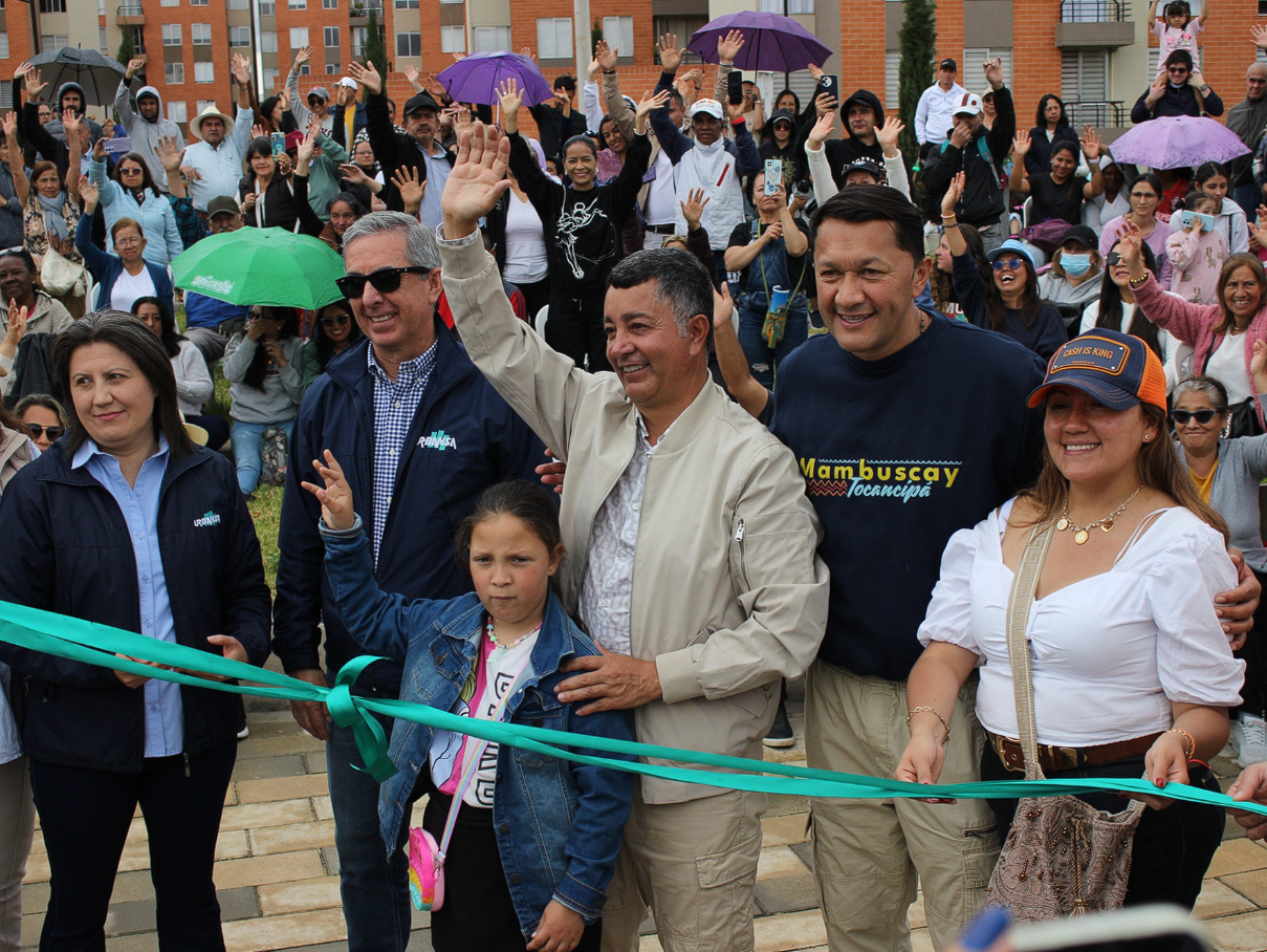 |Tocancipá| inaugura dos nuevos parques en Verganzo
