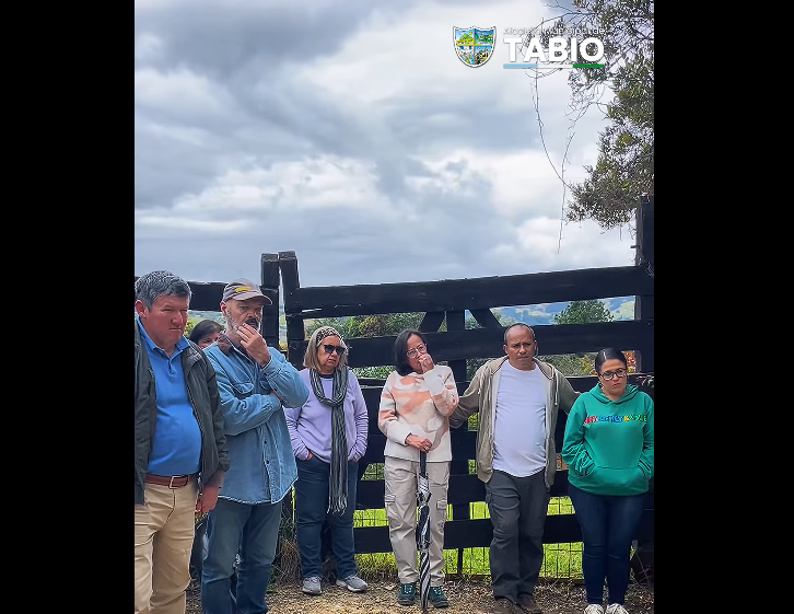 Avanza la construcción de placa huella en la vereda |Río Frío Occidental| de |Tabio| + Video