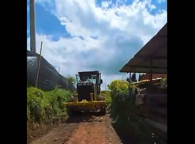 |Cogua| avanza en el mantenimiento de sus |vías terciarias| + Video