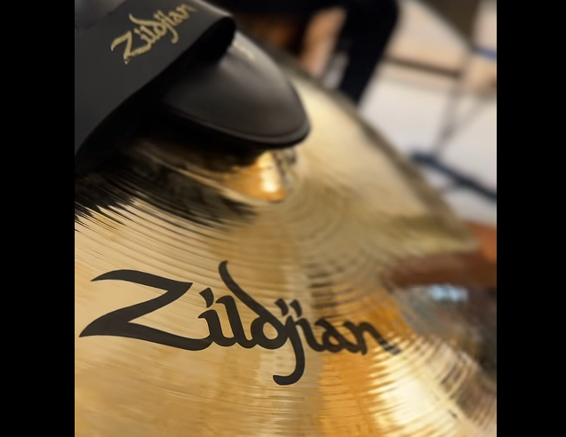 |Gobernación de Cundinamarca| fortalece a su |Banda Sinfónica| con nueva dotación de |instrumentos| + Video