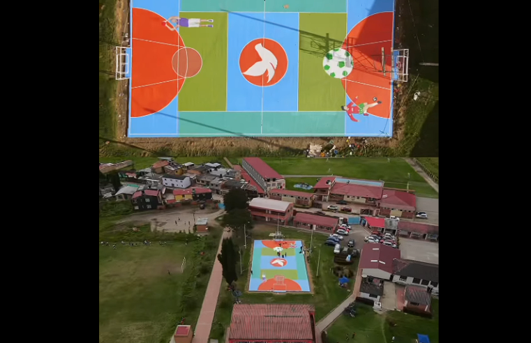 |Zipaquirá| fortalece el |deporte| escolar con la entrega de cancha y nuevos arcos en el |Colegio La Granja| + Video