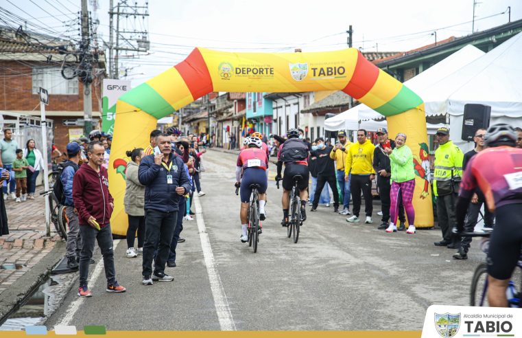|Tabio| celebró el paso del |Gran Fondo| El Origen X |Egan|