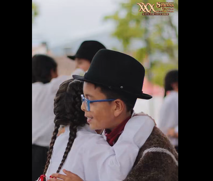 |Gachancipá| vivió un segundo día lleno de dulzura, arte y fantasía en su |Semana Cultural Internacional| + Video