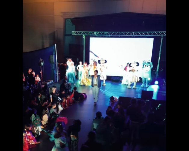 Una |tarde mágica| unió a grandes y pequeños con el |show Corazón Mágico| + Video