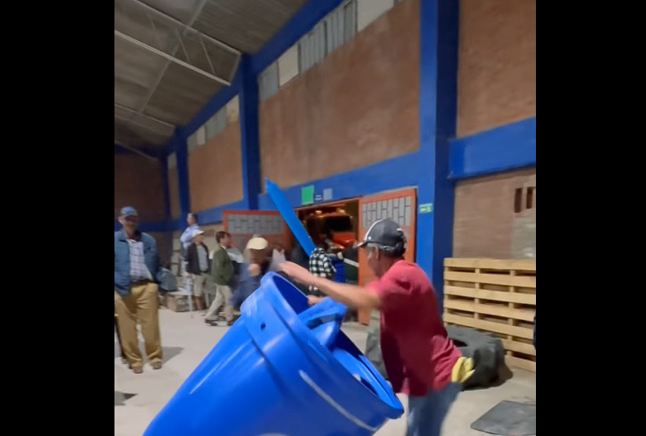|Nemocón| recibió 200 tanques para la recolección de |agua lluvia| + Video