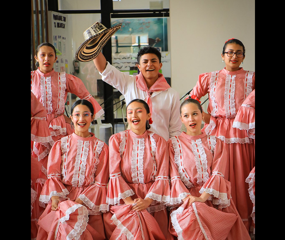 |Cajicá| celebró el talento local en la Fiesta de las Artes y Descentralizarte 2025