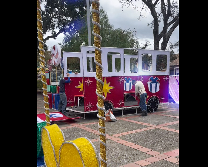 |Tabio| inicia su transformación |navideña| + Video