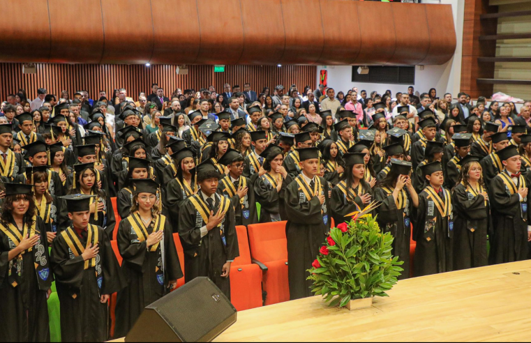 |Chía| anuncia 28 nuevas plazas docentes y becas universitarias para la |IEO Diosa Chía|