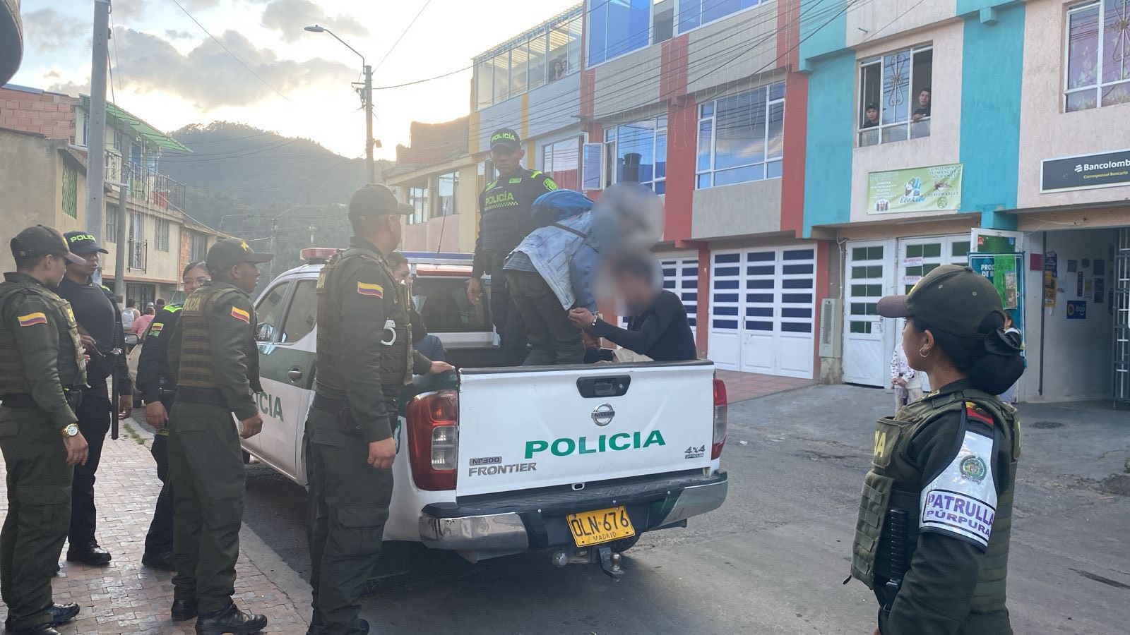 |Operativos mixtos| refuerzan la prevención del consumo de |estupefacientes| en la ciudad