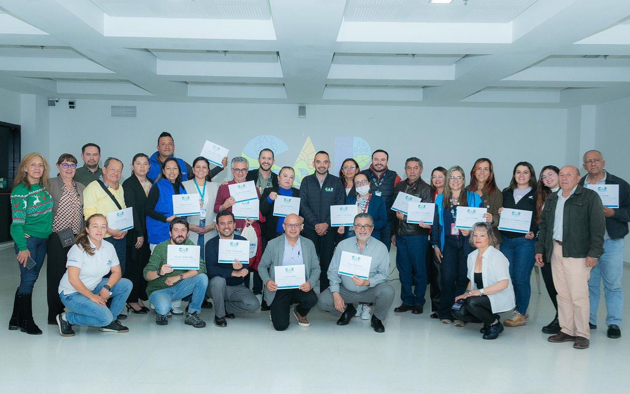 Fortalecen la gobernanza del agua junto a consejeros de cuenca del territorio |CAR|