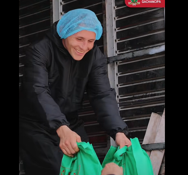 |Gachancipá| fortalece el apoyo a |adultos mayores| y personas con discapacidad con entrega de mercados + Video