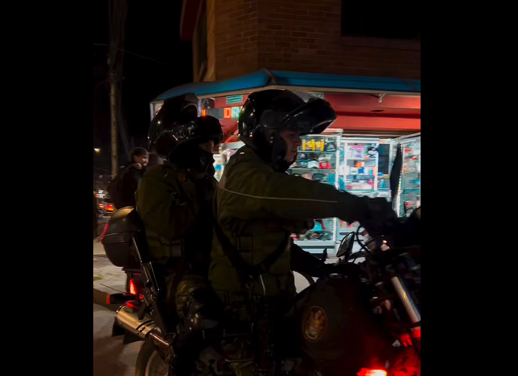 |Chía| |Fortalece la Seguridad| con la Entrega de Equipamiento al |Ejército Nacional| + Video