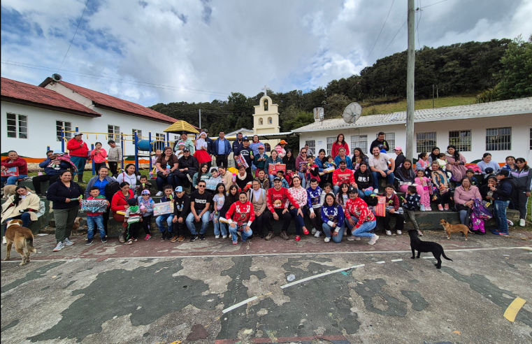 La |Ruta Navideña| 2025 llena de alegría y esperanza a la comunidad de |Cogua|